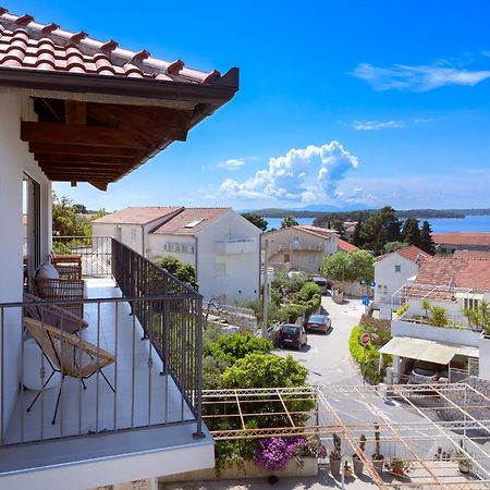 D_View Apartment Hvar Town Bagian luar foto