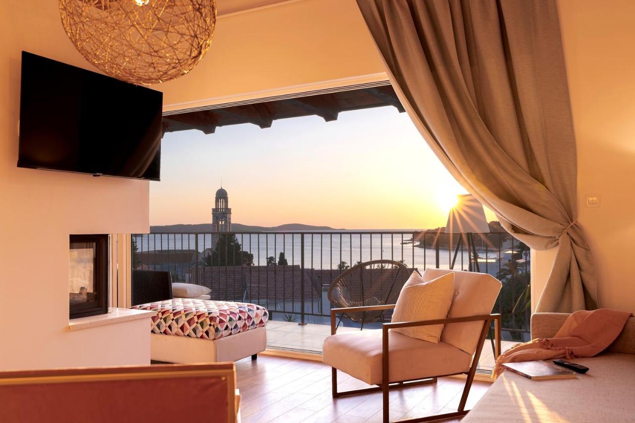 D_View Apartment Hvar Town Bagian luar foto