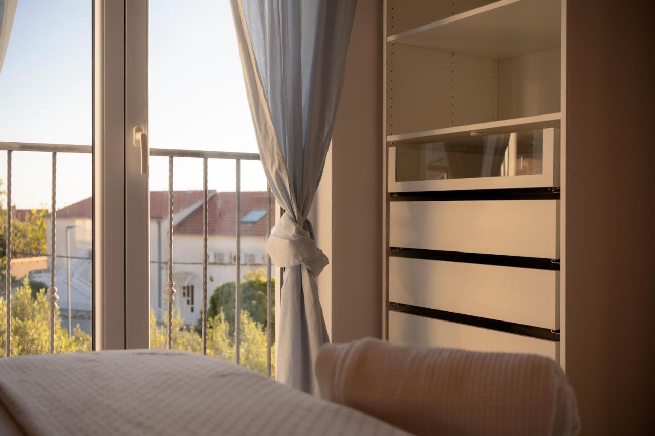 D_View Apartment Hvar Town Bagian luar foto