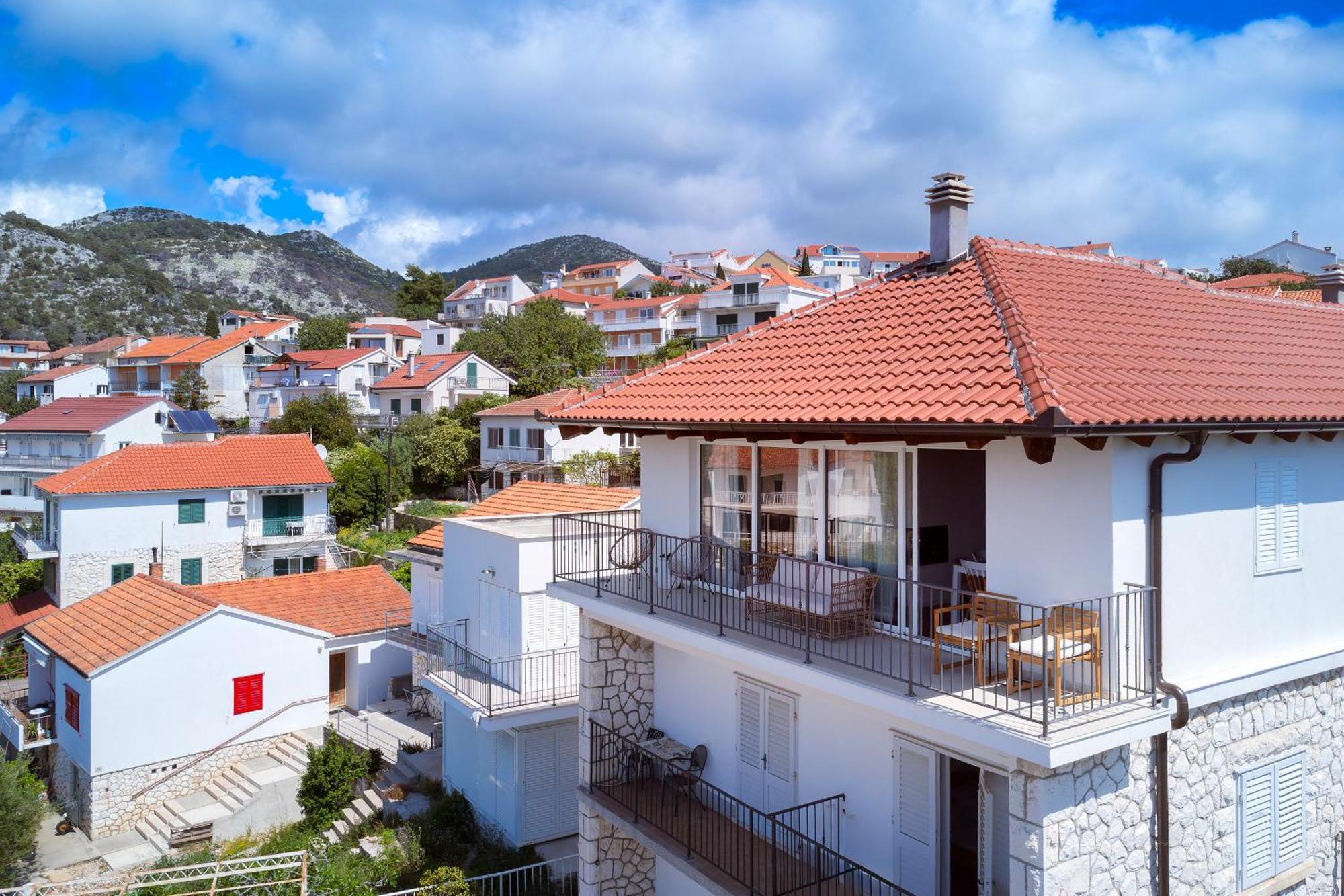 D_View Apartment Hvar Town Bagian luar foto